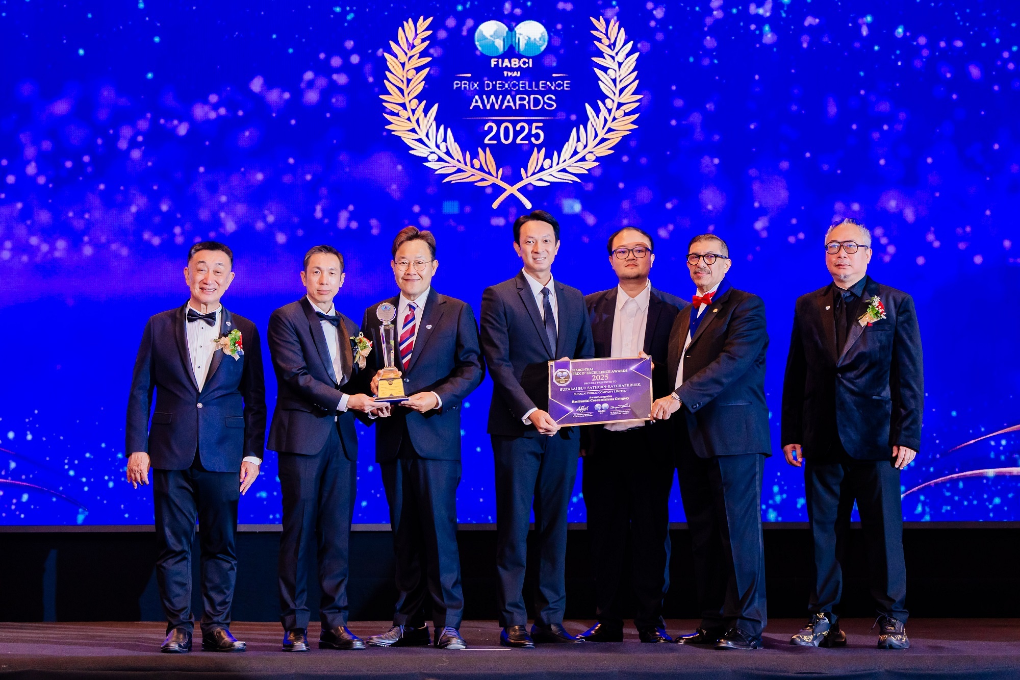ศุภาลัย คว้ารางวัลเกียรติคุณ องค์กรคุณูปการต่อวงการอสังหาฯ ไทย_02