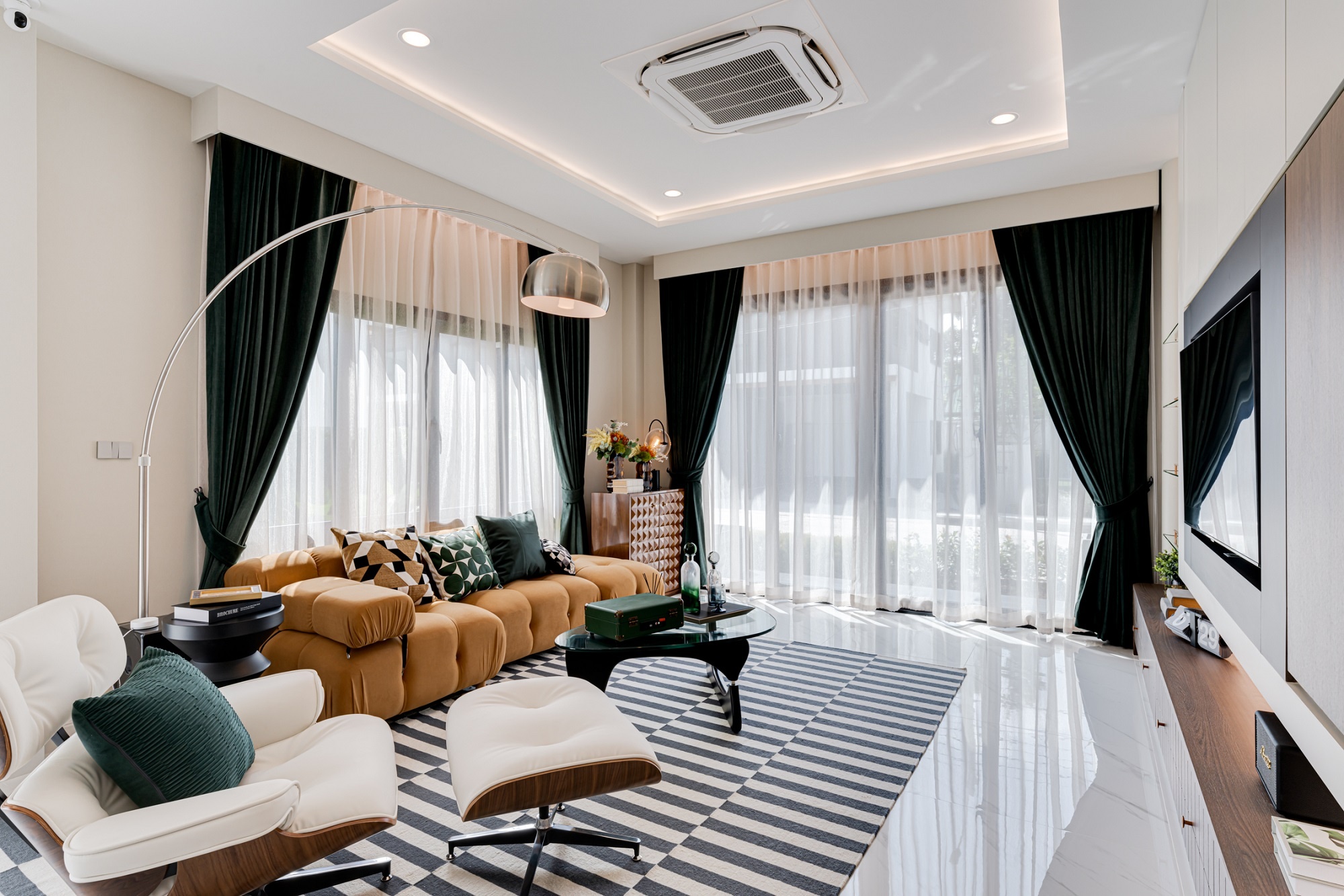 ศุภธนนท์_4