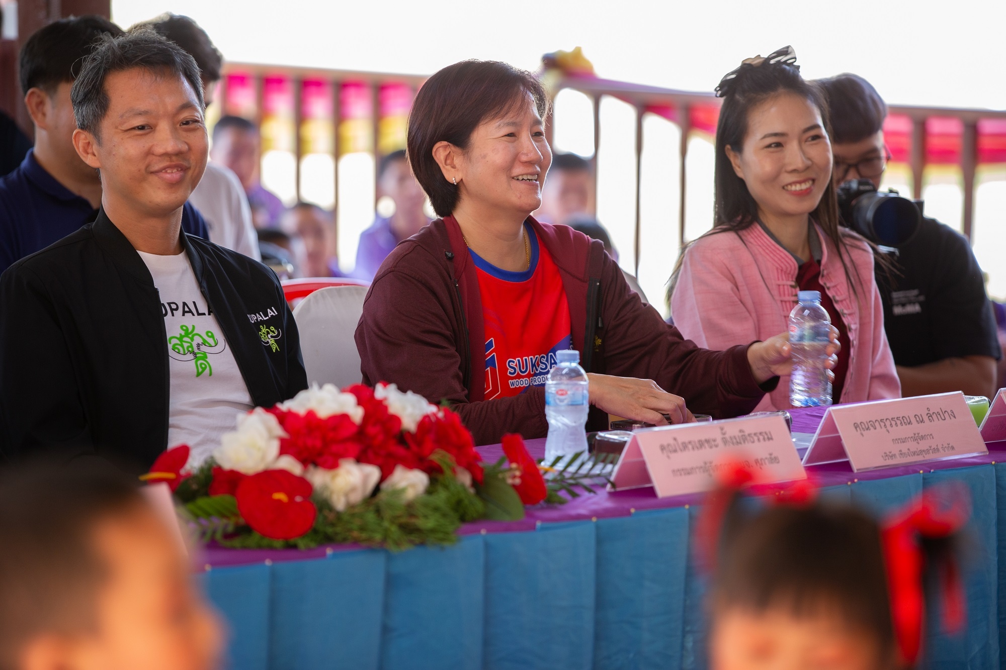 ศุภาลัย จับมือ เชียงใหม่สุขสวัสดิ์ หนุนการศึกษาผลิตชุดโต๊ะเรียน_02