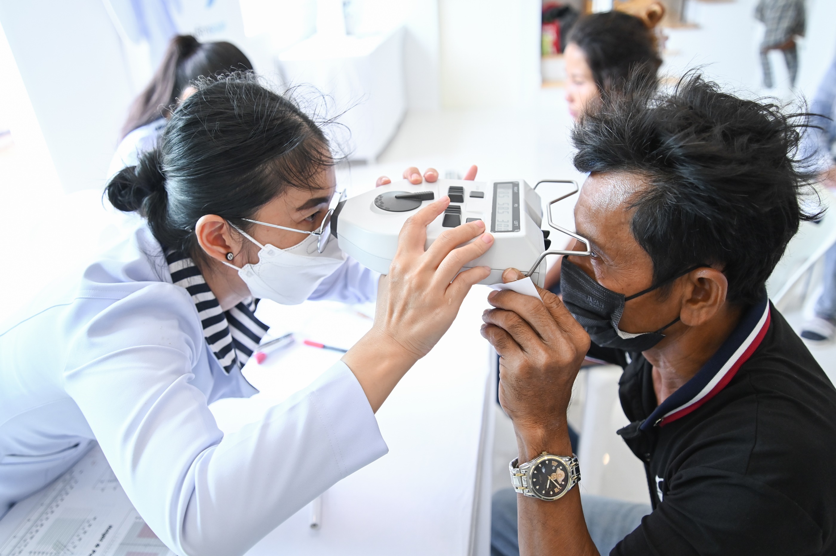 แว่นสร้างสุข_7