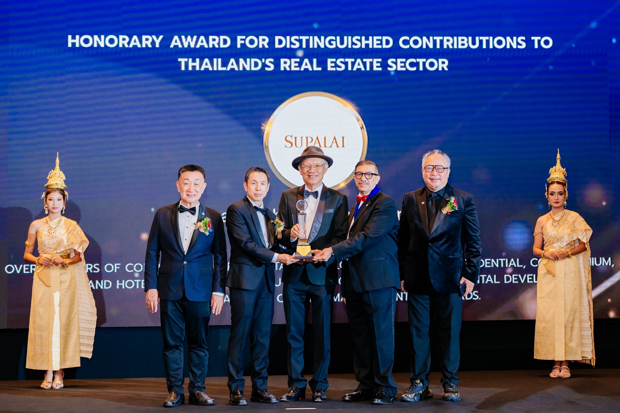 ศุภาลัย คว้ารางวัลเกียรติคุณ องค์กรคุณูปการต่อวงการอสังหาฯ ไทย_01